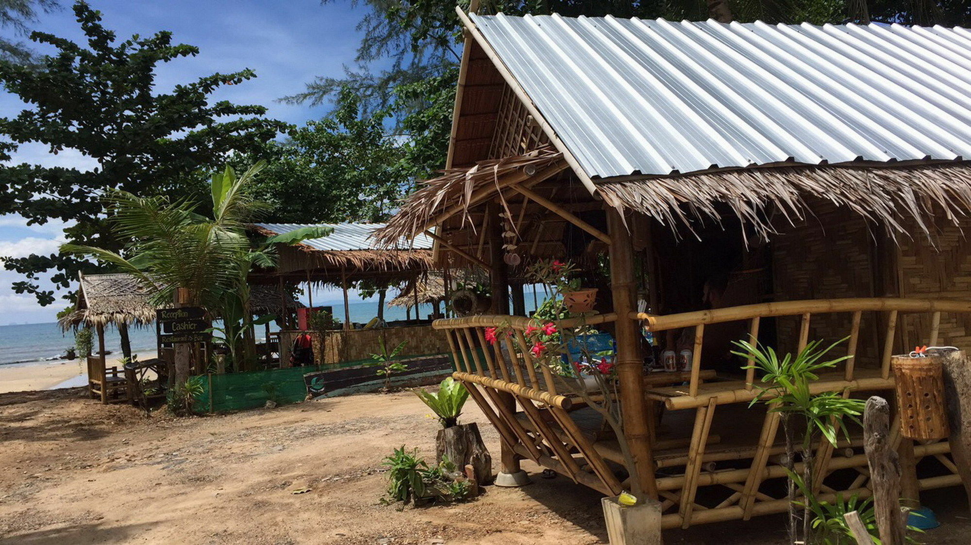 Rann Chalet Beach Side Koh Lanta Ngoại thất bức ảnh